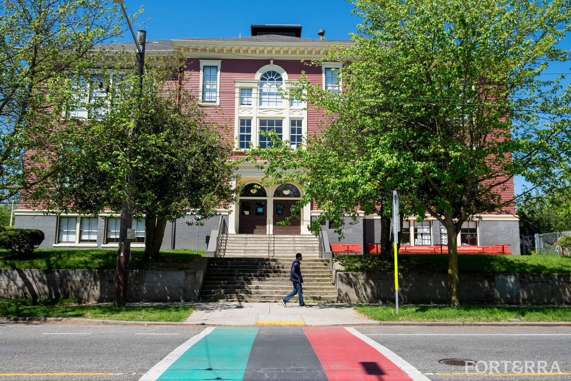 Central District building