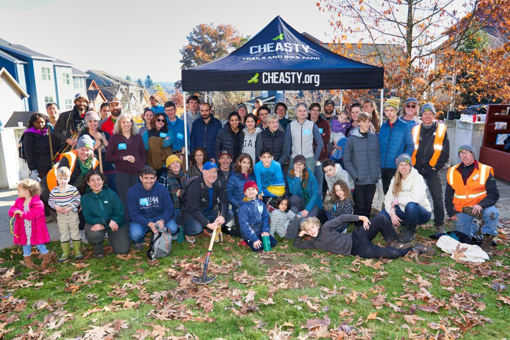 volunteers at Cheasty Greenspace